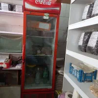 یخچال نوشابه و ترازو