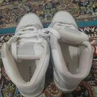 اسپرت سفید  تمام  چرم|کیف، کفش، کمربند|زابل, |دیوار