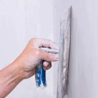 شاگرد گچ کار