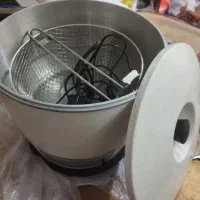 سرخ کن سالم در حد