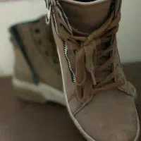 کفش|کیف، کفش، کمربند|قرچک, شهرک الحدید|دیوار