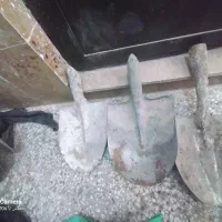 بیل دست بلند و بیل بی دسته