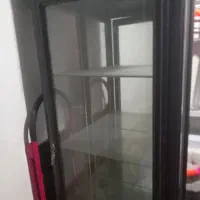 بوفه شیشه ای