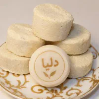 صابون های گیاهی و دستساز دلیا