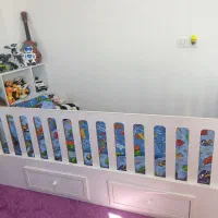 تخت نوجوان در حد نو|تخت و سرویس خواب|گلوگاه, |دیوار