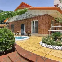 ویلا کردان جهان ویلا|اجارهٔ خانه و ویلا|هشتگرد, شهرک جهان ویلا (درخشانیه)|دیوار