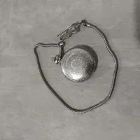 ساعت اویزی