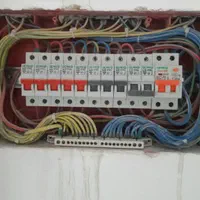 برق کار برقکش برقکار ساختمان در ملایر