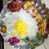 آشپزخانه سفره خانه شب های کاشان