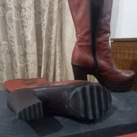 بوت|کیف، کفش، کمربند|گرگان, |دیوار