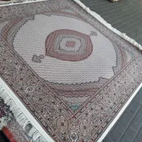 فرش ماهی‌مرینوس ۱۰۰۰شانه متر ‌۲×۲/۵متر کرم‌ خوی|فرش|تبریز, |دیوار