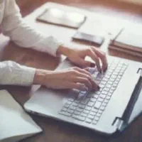 استخدام نیرو اشنا به کامپیوتر و کارشناس فروش