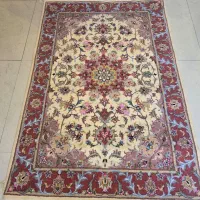 دستباف لچک ترنج حاشیه مسی ۱۳۰*۲۱۰ کد 1404/10