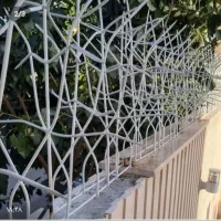 نرده حفاظ محافظ دیوار شاخ گوزنی دزدگیر|خدمات پیشه و مهارت|خمینی‌شهر, |دیوار
