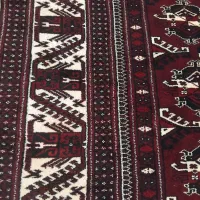 فرش دستبافت ترکمنی بابافت ظریف وزیبا