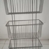 نظم دهنده ی فلزی مشکی