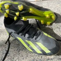 کفش فوتبال آدیداس