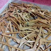 چوب لباسی چوبی و رگال و جا رگال دیواری