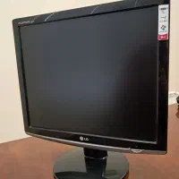 مانیتور lcd الجی ۱۷ اینچ در حد نو|رایانه رومیزی|یزد, |دیوار