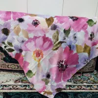 تعدادی لباس‌ درحد‌نونو‌ حراج