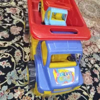 تعدادی اسباب بازی