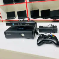 کنسول xbox 360 همراه سنسور و دسته و بازی
