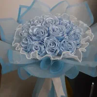 دسته گل رز روبانی دست‌ساز ماندگار و خاص