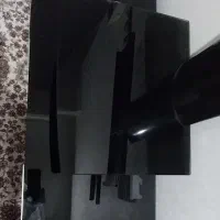 میز تلویزیون بسیار تمیز و سالم و برند التمیت|میز تلویزیون|تهران, امیریه|دیوار