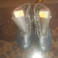 کفش ایمنی برند پای آرا مقاوم و با کیفیت ساخت تبریز