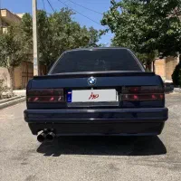BMW E30