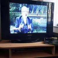 تلوزیون 29 اینچ سامسونگ.
