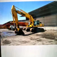 بیل مکانیکی کوماتسو ۴۵۰ خط ۸ مدل ۲۰۱۶