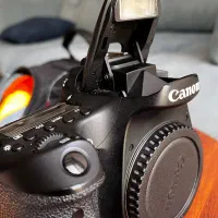 Canon 70D + 18-135 IS STM در حد نو پک کامل|دوربین عکاسی و فیلم‌برداری|تهران, نارمک|دیوار