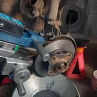 تراش دیسک ترمز روکار با دستگاه تمام اتوماتیک