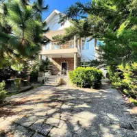 فروش ویلا کلاسیک مشجر ،فضای سبز بهشته روی زمین