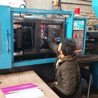 خدمات تزریق پلاستیک اجرتی ۵۰۰گرم  با دو دستگاه