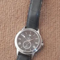 ساعت ونیز اصل.طرح قدیم بسیار زیبا و شیک