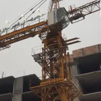 تاور کرین پتنmc235مدل2008|ماشینآلات صنعتی|کرج, شهرک رضوانیه|دیوار