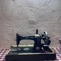 چرخ خیاطی قدیمی