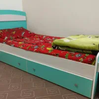 تخت و کمد نوجوان