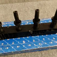 شیشه عقب تویوتا با کوئل تیوفایو|قطعات یدکی و لوازم جانبی|نیمروز, |دیوار