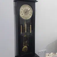 ساعت ایستاده چوبی
