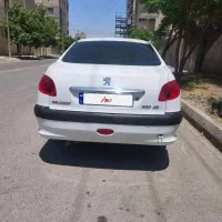 ۲۰۶ SD V8 مدل ۹۶ سفید بی‌رنگ بسیار تمیز