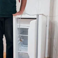 یخچال فریزر eastcool پنج فوت