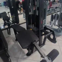 دستگاه پشت ران خوابیده