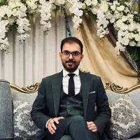 دبیر ریاضی  (دبیر مدارس و آموزشگاه های برتر تهران)