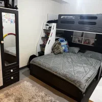 تخت خواب و کمد