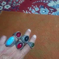 انگشترهای نقره و یه دونه فیروزه