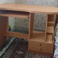 میز کامپیوتر