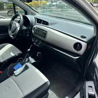 تویوتا یاریس هاچبک 1300cc، مدل ۲۰۱۲|خودرو سواری و وانت|تهران, پاسداران|دیوار